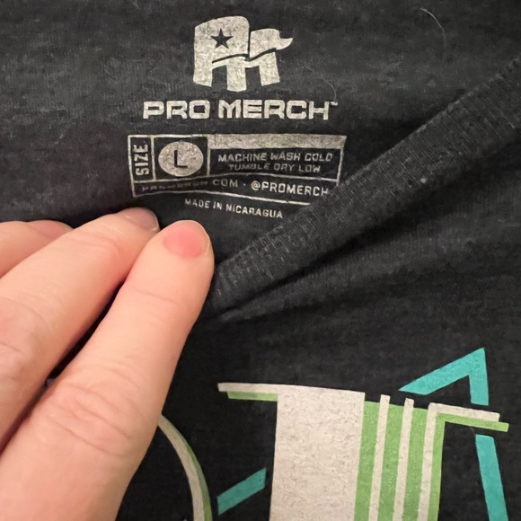 Philadelphia Eagles Zach Ertz 90s Retro “Ertz so good” vintage T-shirt - Picture 3 of 3